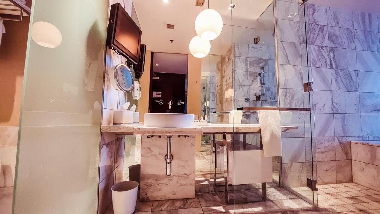 Luxury 53Rd Flr Condo With Amazing Sunset View & Balcony No Refee At Palms Place Las Vegas Exterior photo